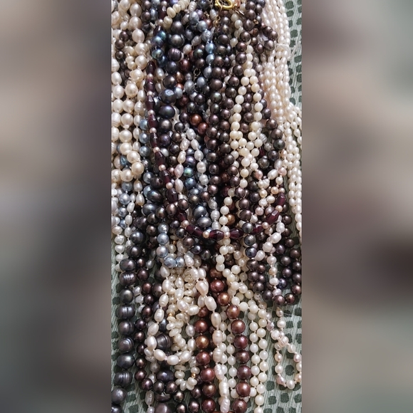 18" 6.5mm Genuine Baroque Pearls - Picture 4 of 4